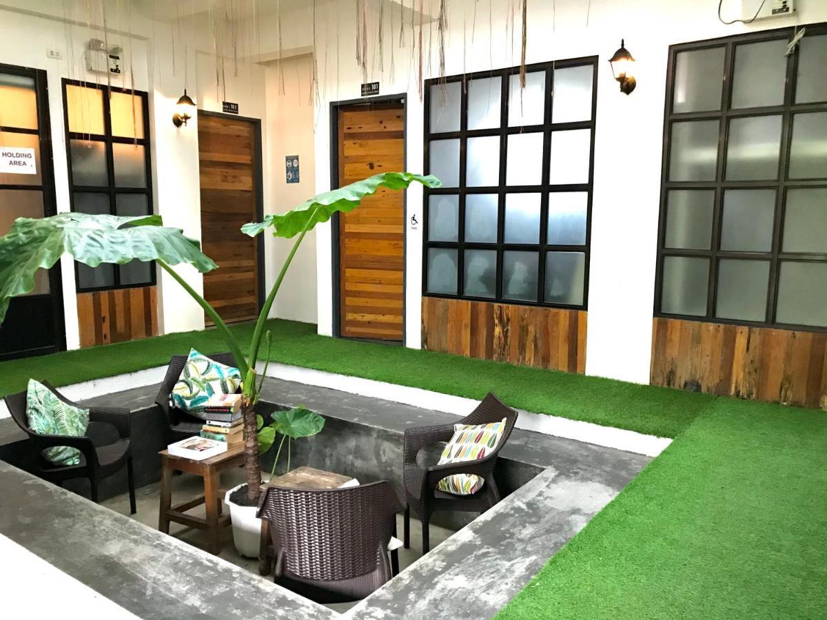 Avisala Hostel *